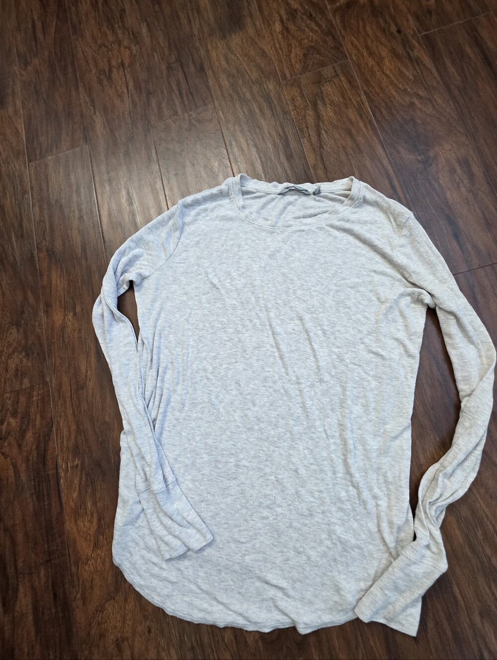 Athleta Revive Long Sleeve Ribbed Tee Heathered Light Gray Small